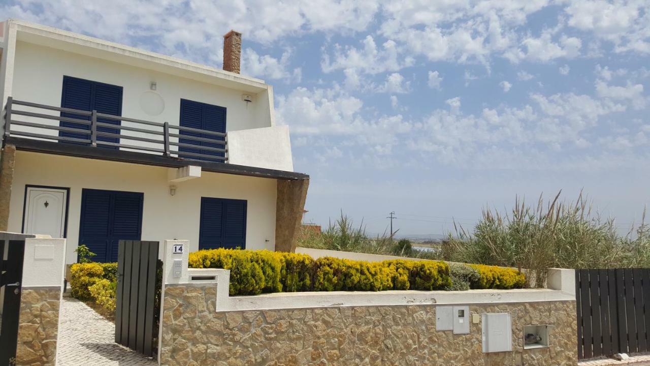 Villa Da Praia Azul Silveira  Exterior photo